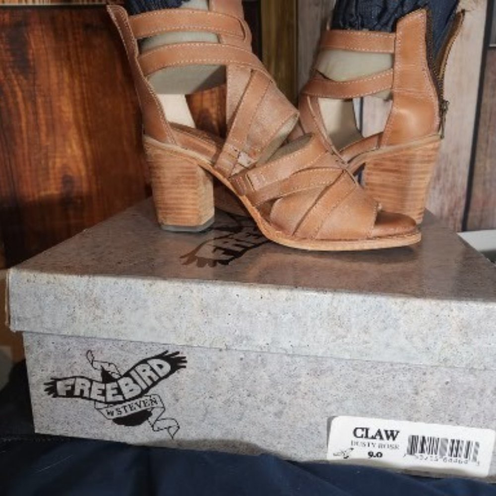 Freebird Claw *Dusty Rose*